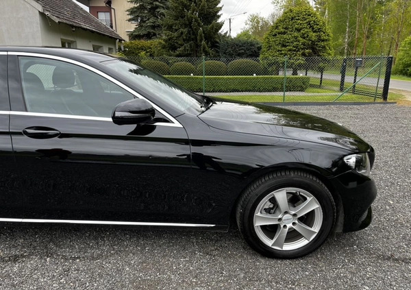 Mercedes-Benz Klasa E cena 83900 przebieg: 239709, rok produkcji 2016 z Krasnobród małe 781
